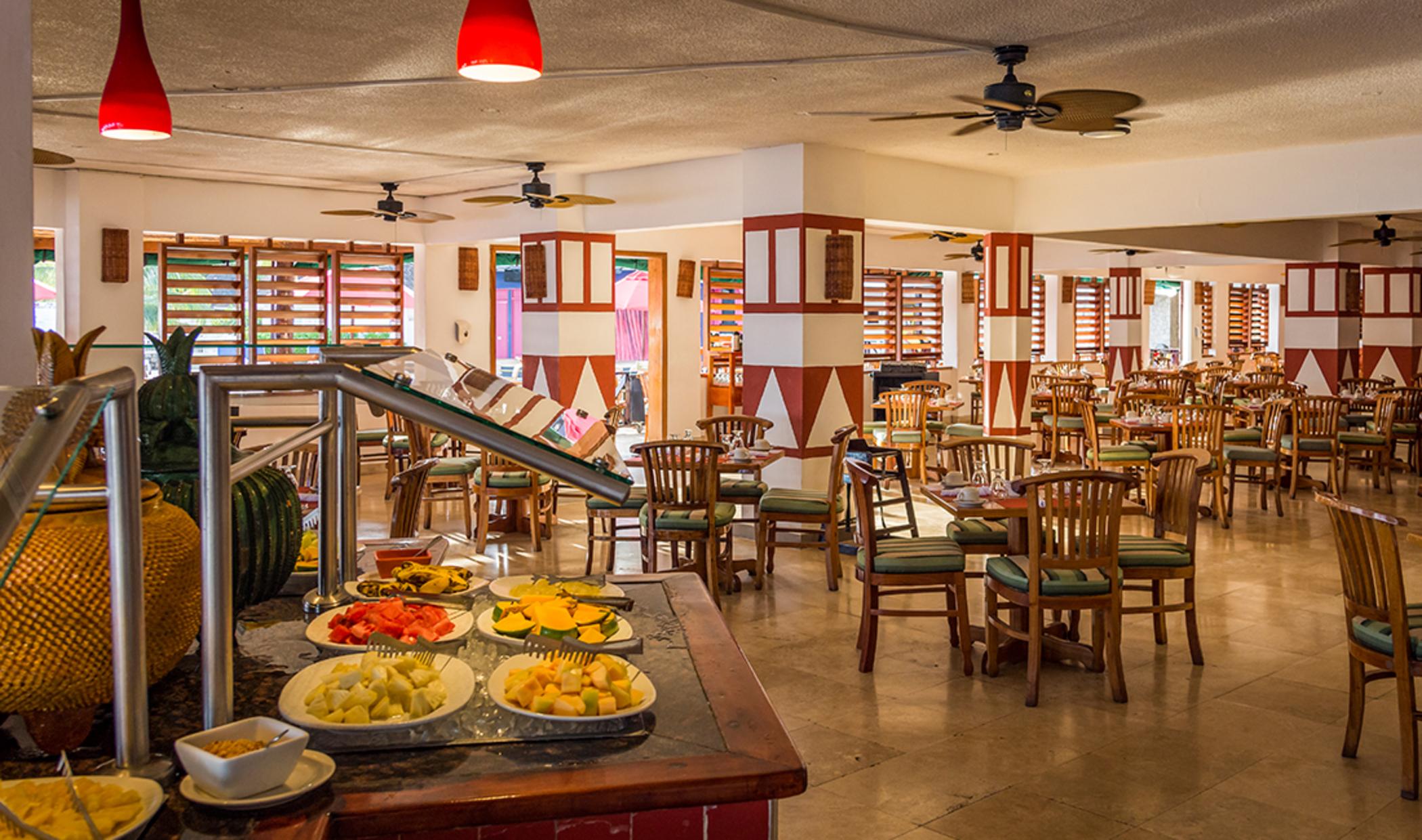 Decameron Club Caribbean Runaway Bay, Ramada All-Inclusive Resort Экстерьер фото