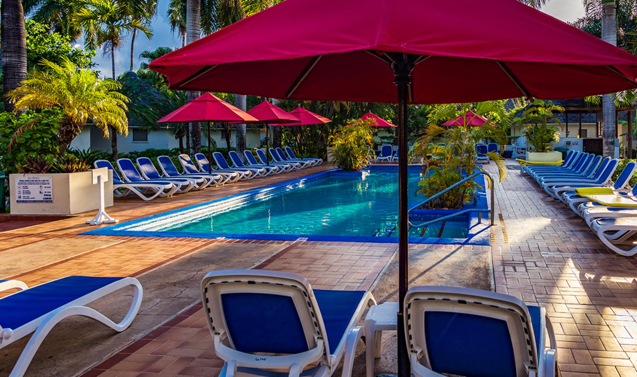 Decameron Club Caribbean Runaway Bay, Ramada All-Inclusive Resort Экстерьер фото
