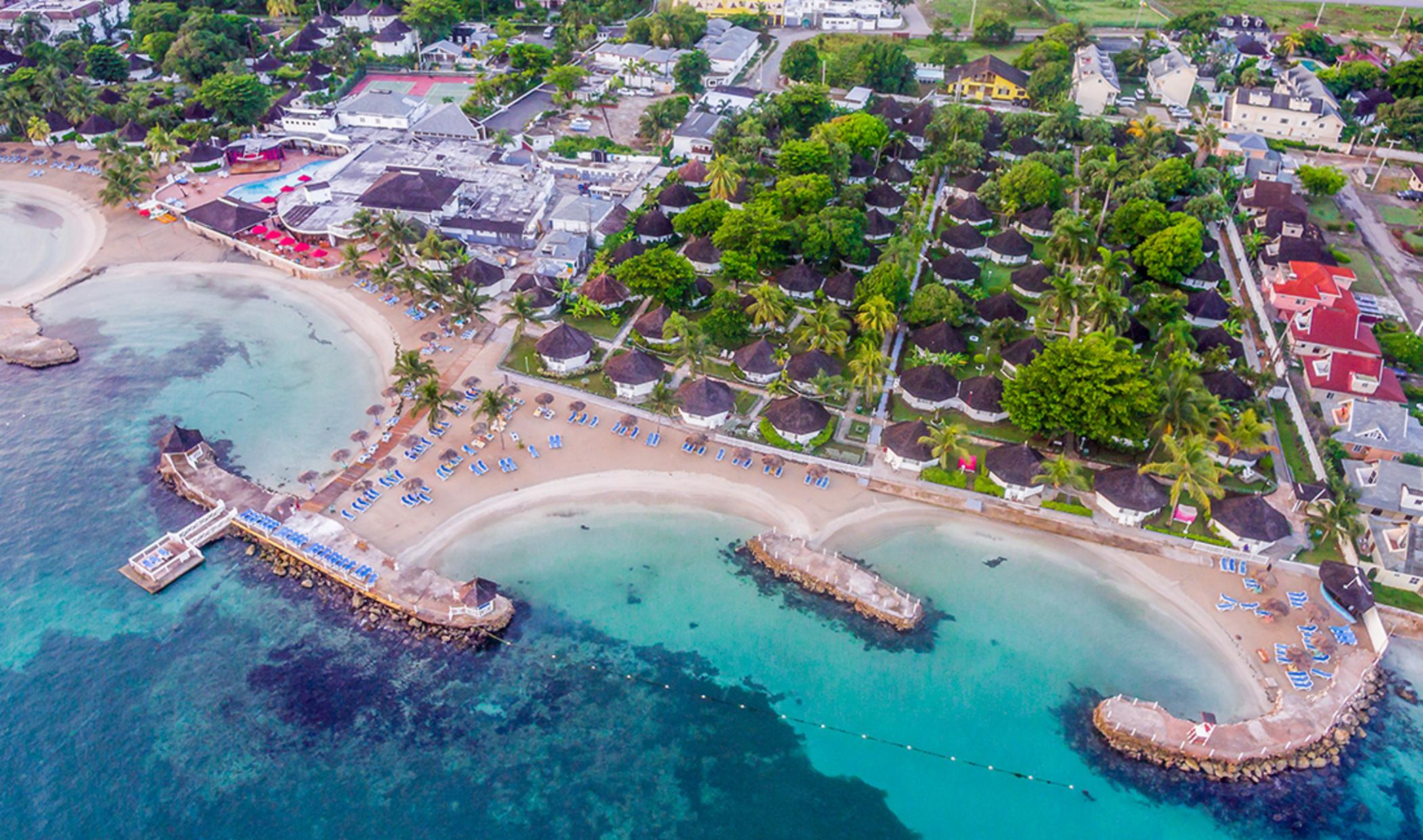 Decameron Club Caribbean Runaway Bay, Ramada All-Inclusive Resort Экстерьер фото
