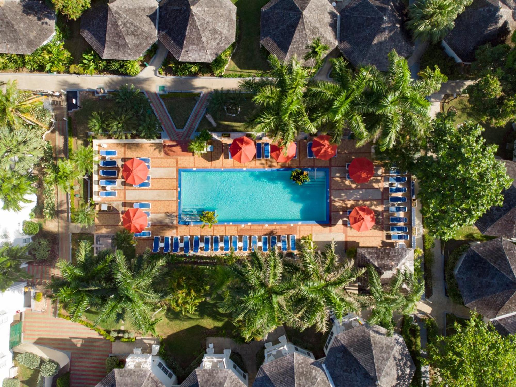 Decameron Club Caribbean Runaway Bay, Ramada All-Inclusive Resort Экстерьер фото