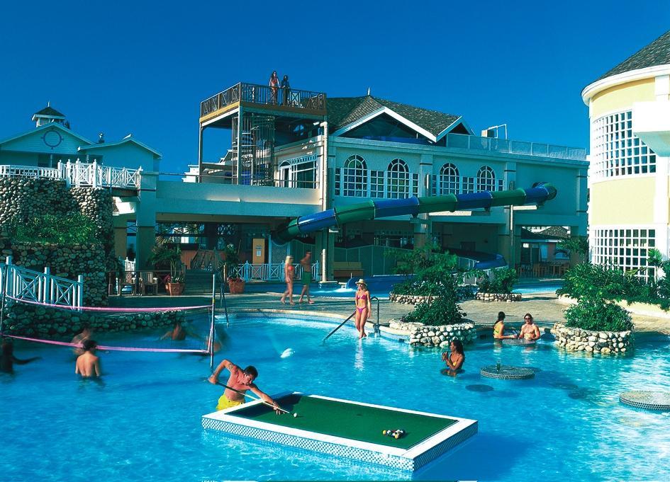 Decameron Club Caribbean Runaway Bay, Ramada All-Inclusive Resort Экстерьер фото