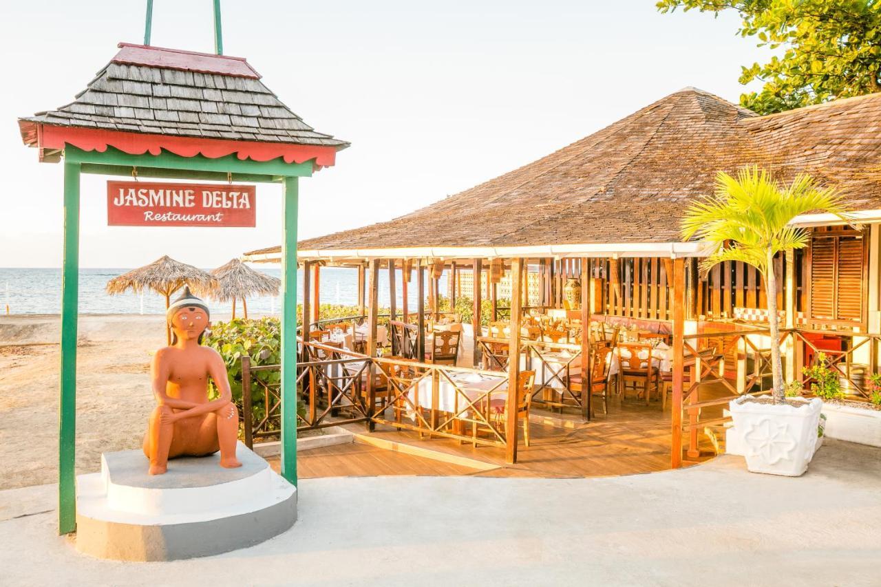 Decameron Club Caribbean Runaway Bay, Ramada All-Inclusive Resort Экстерьер фото